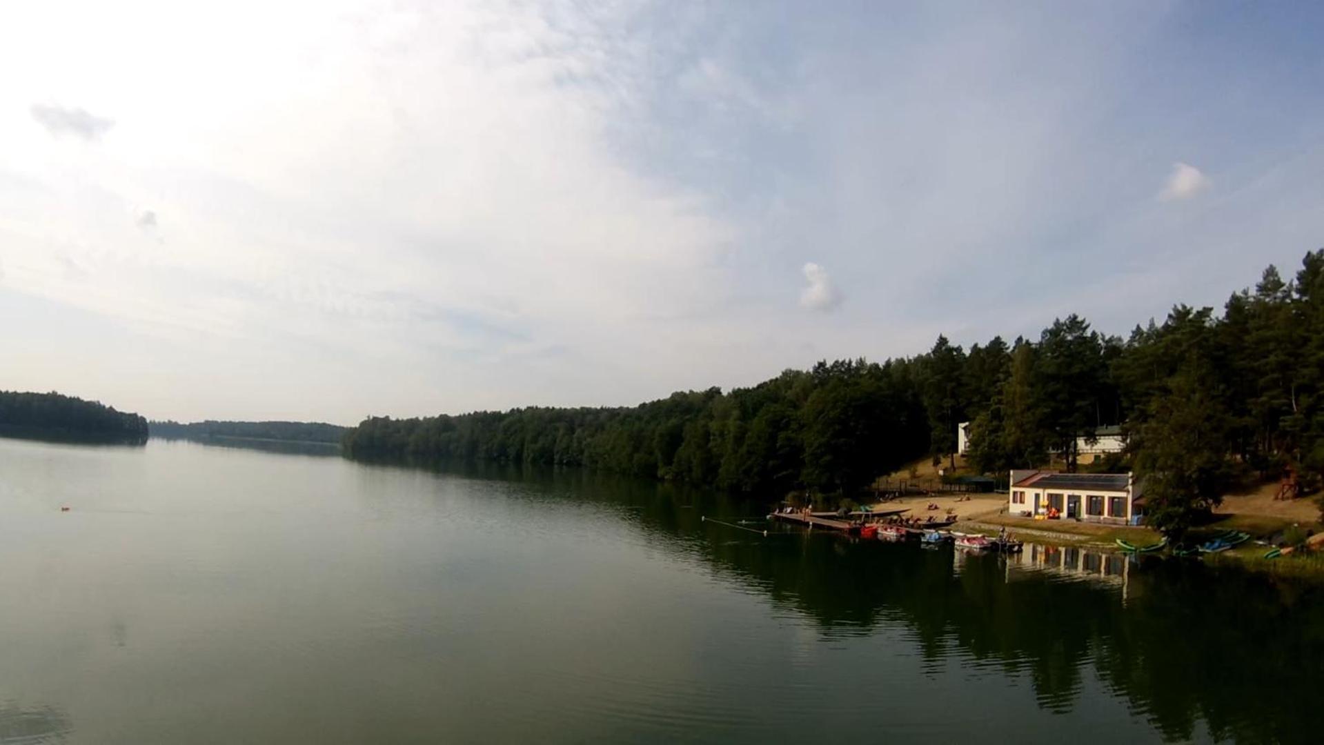 Zawiaty Na Kaszubach Domki Nad Jeziorem Czarna Dabrowka Exterior foto